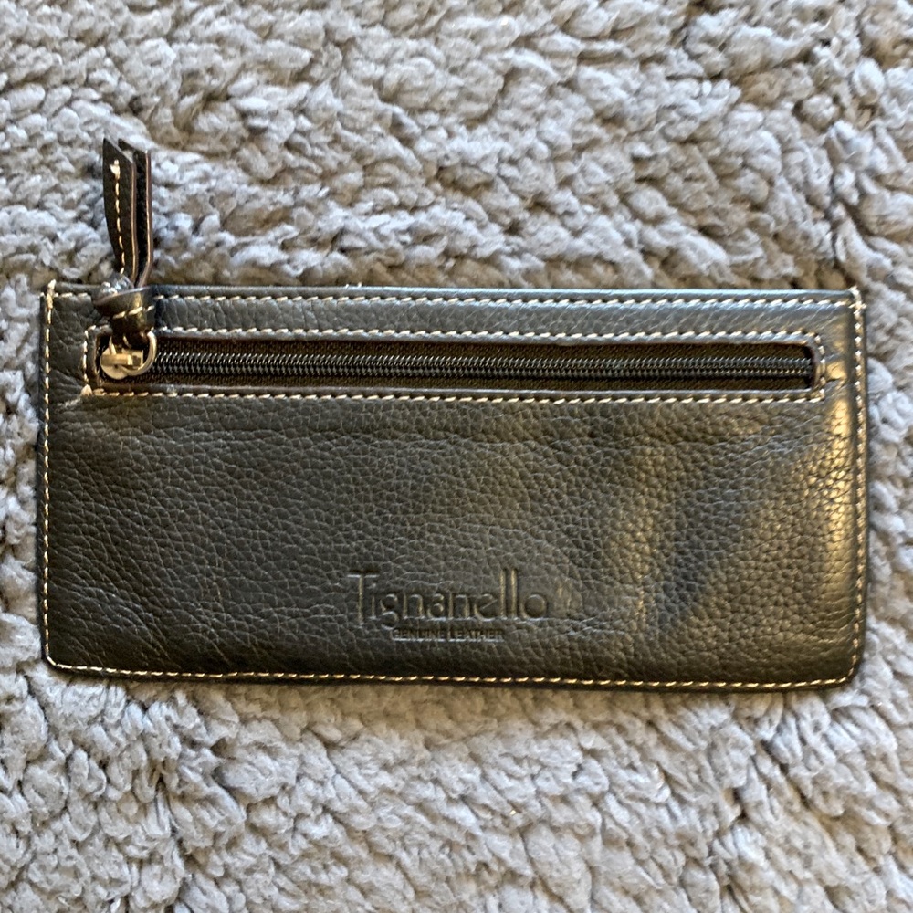 Tiganello black leather card carrier with pocket